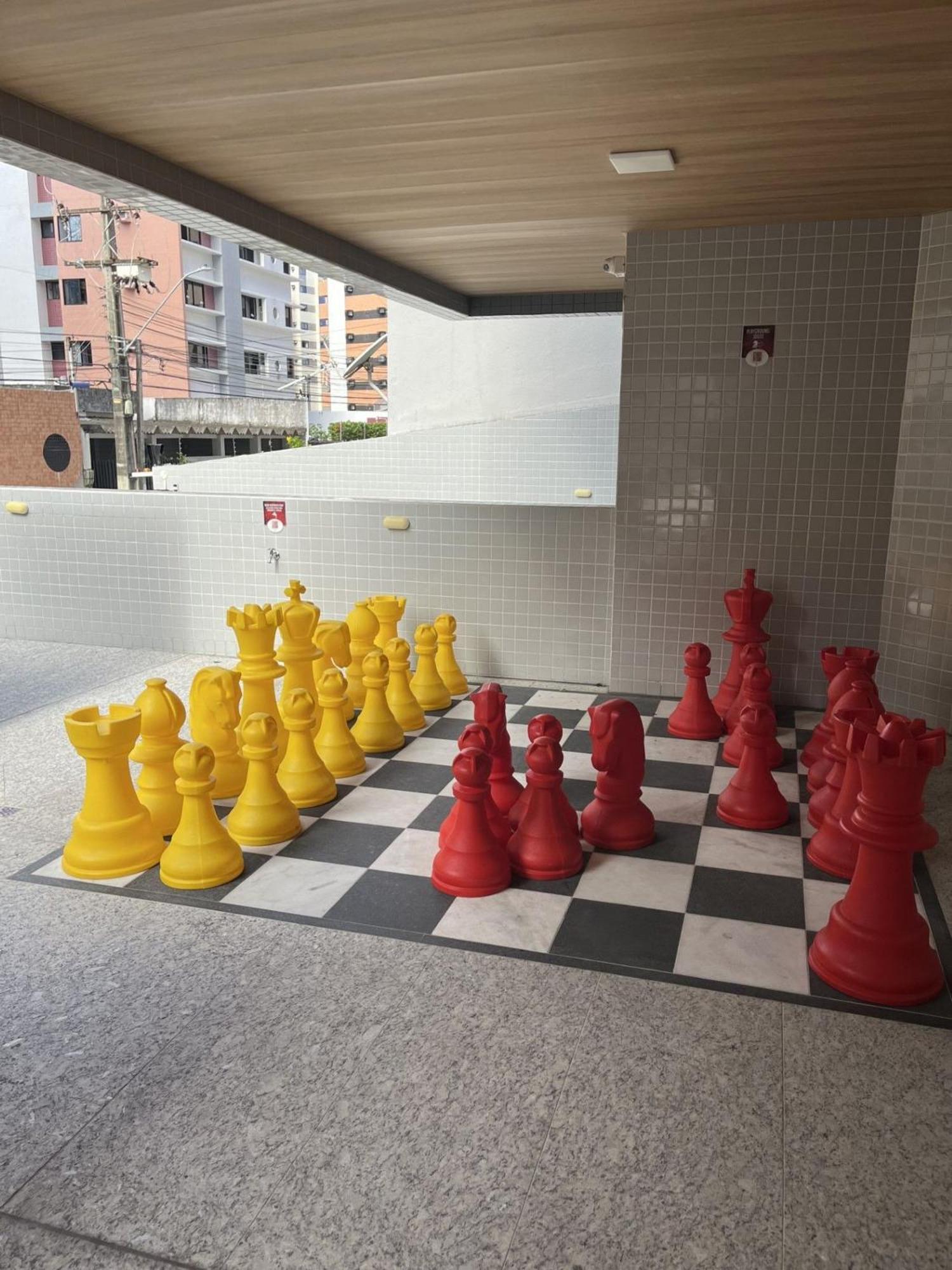 Apartment Predio Novo Com Excelente Localizacao!